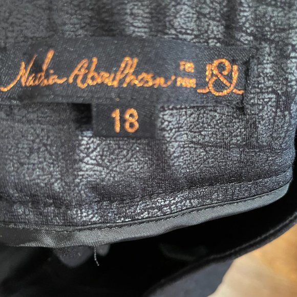 Fancy Pants - Picture 2 of 3